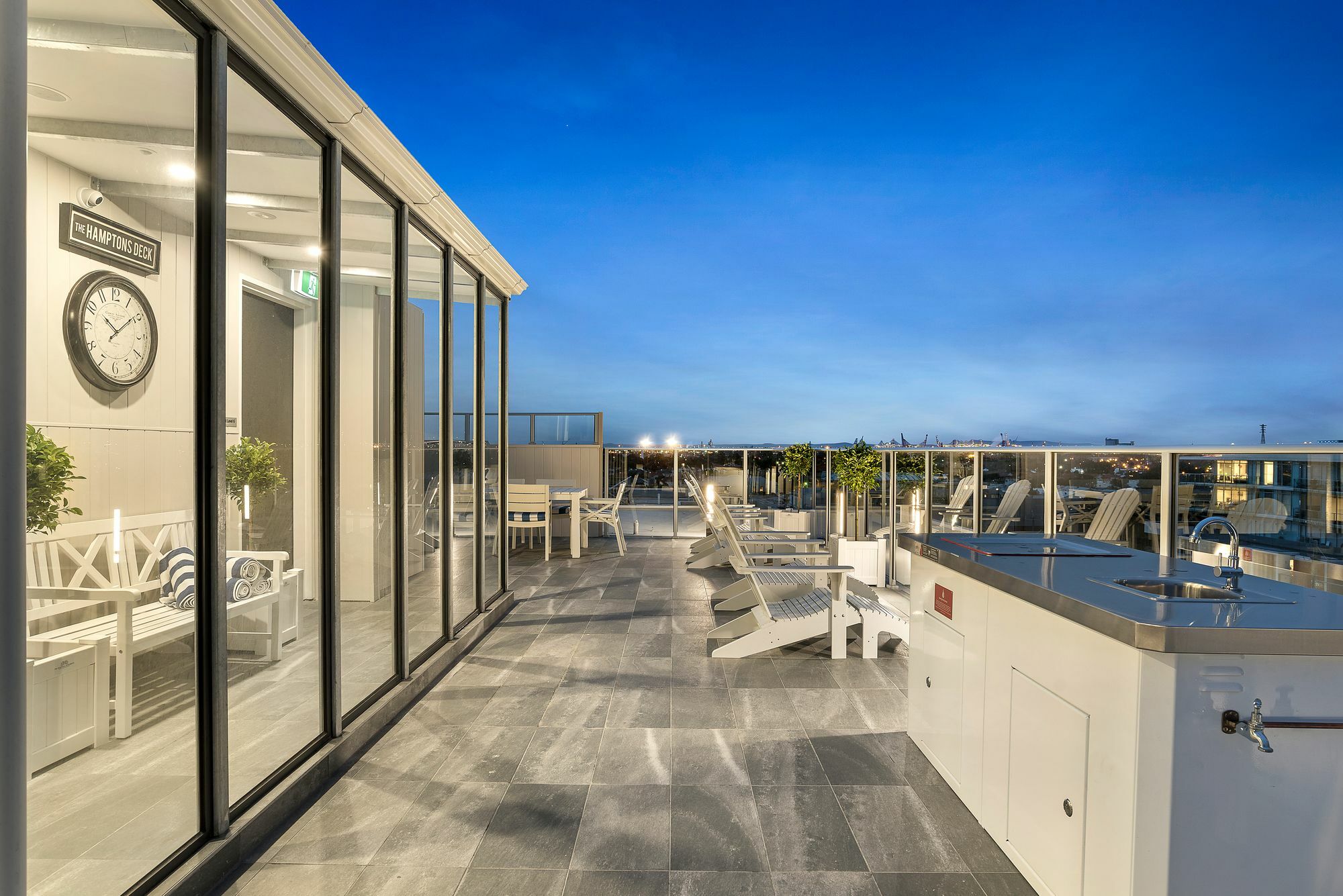 The Hamptons Apartments - Port Melbourne Exterior photo